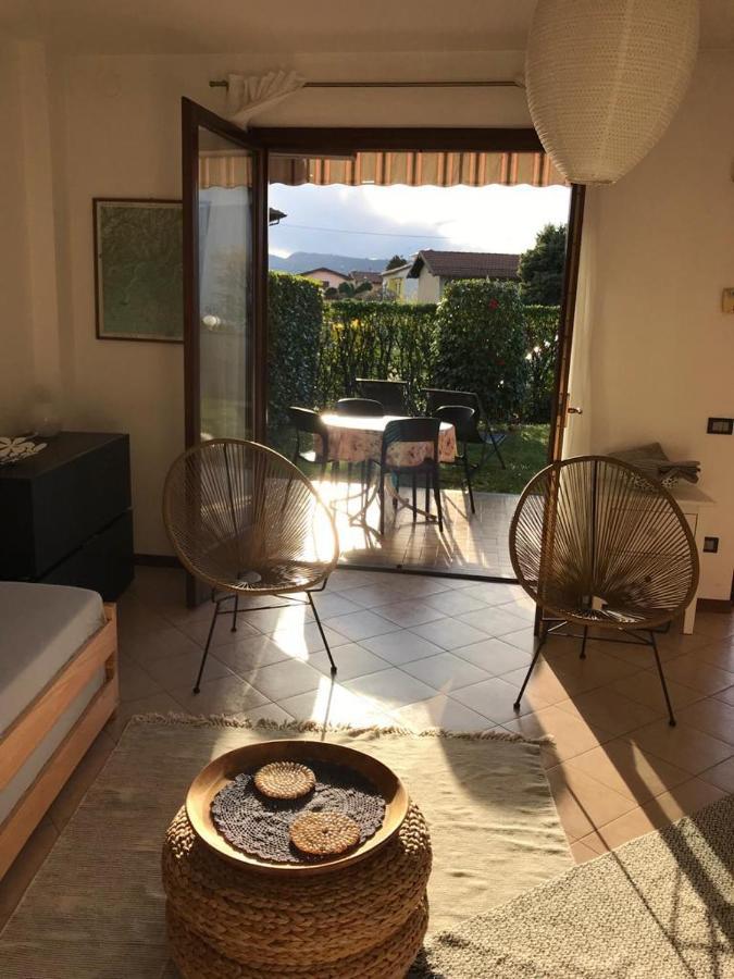 Lakeside Lago Maggiore Monvalle 외부 사진